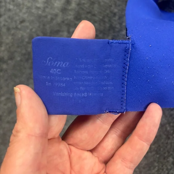 SOMA Women’s Royal Blue Vanishing Back Wireless Bra size: 40C - Picture 5 of 5